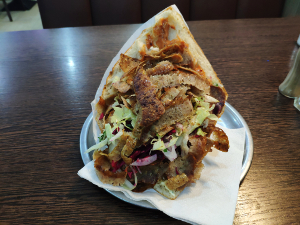 Mehas Döner with meat